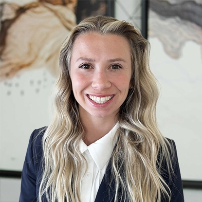 Ashlyn Hannus Photo